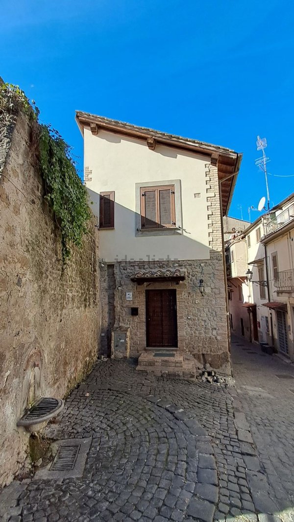 appartamento in affitto ad Anguillara Sabazia