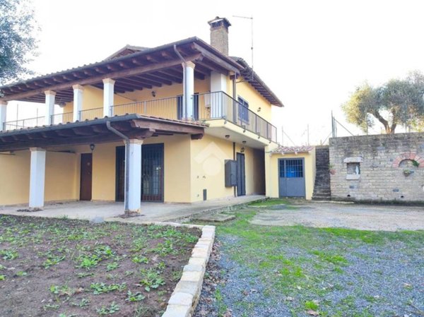 appartamento in affitto ad Anguillara Sabazia