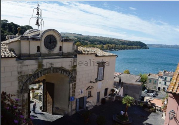 appartamento in affitto ad Anguillara Sabazia