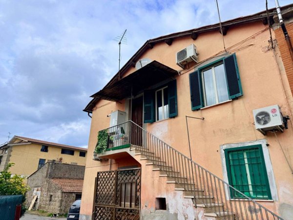 appartamento in affitto ad Anguillara Sabazia