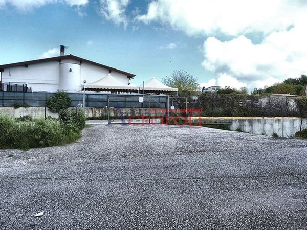 ufficio in affitto ad Anguillara Sabazia