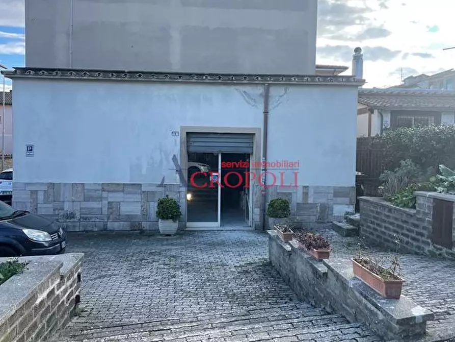 negozio in affitto ad Anguillara Sabazia