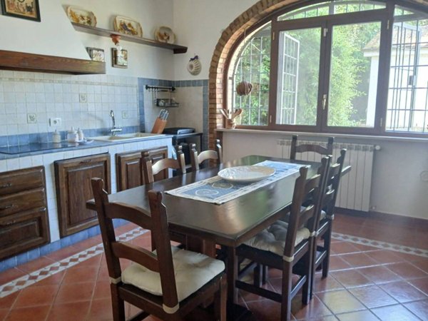 casa indipendente in affitto ad Anguillara Sabazia