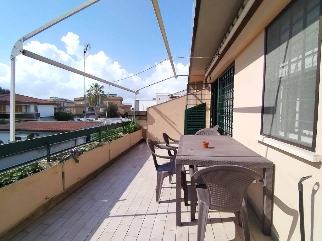 appartamento in affitto ad Anzio in zona Mare