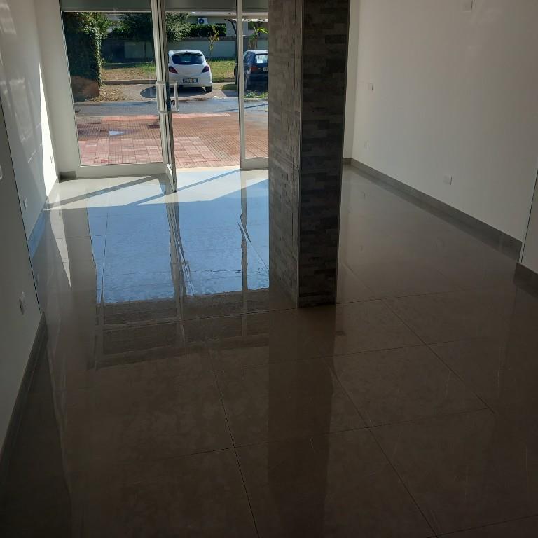 locale commerciale in affitto ad Anzio in zona Stazione