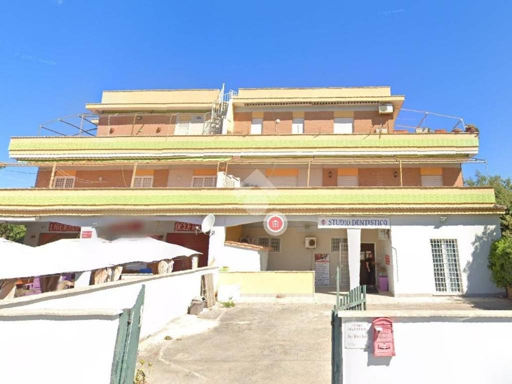 ufficio in affitto ad Anzio in zona Mare