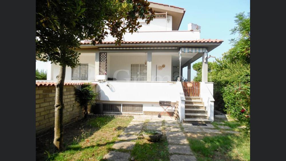 casa indipendente in affitto ad Anzio in zona Lido delle Sirene
