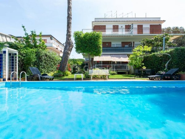 appartamento in affitto ad Anzio in zona Mare