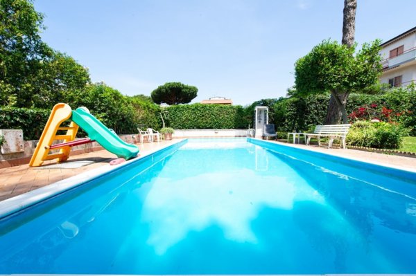 appartamento in affitto ad Anzio in zona Mare