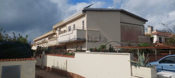 appartamento in affitto ad Anzio in zona Mare