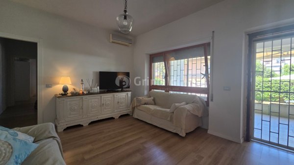 casa indipendente in affitto ad Anzio in zona Mare