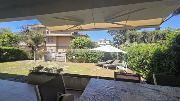 casa indipendente in affitto ad Anzio in zona Mare
