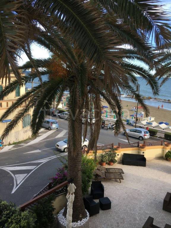 appartamento in affitto ad Anzio in zona Mare