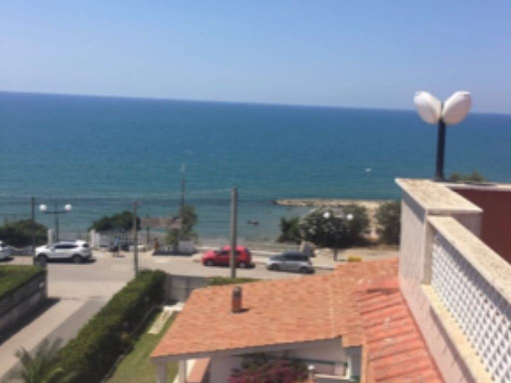appartamento in affitto ad Anzio in zona Villa Claudia