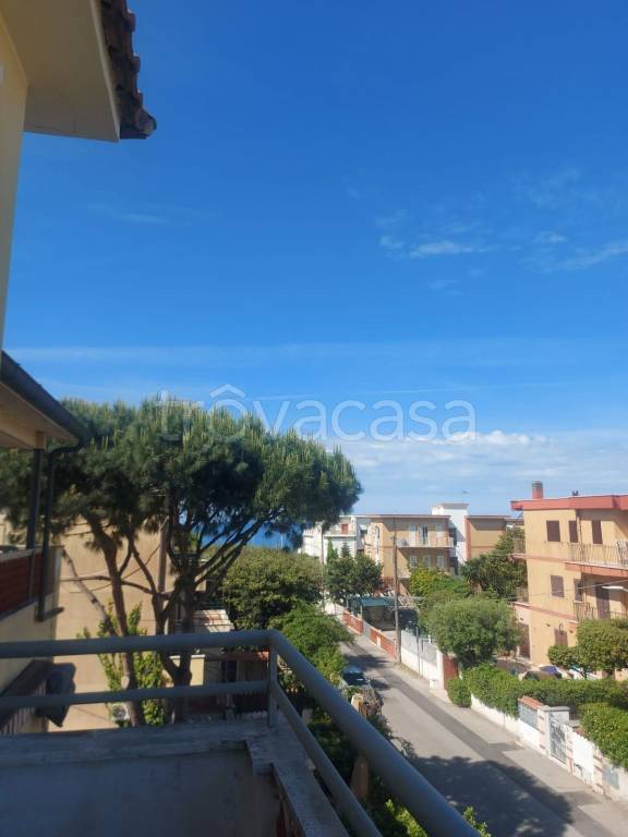 appartamento in affitto ad Anzio in zona Mare
