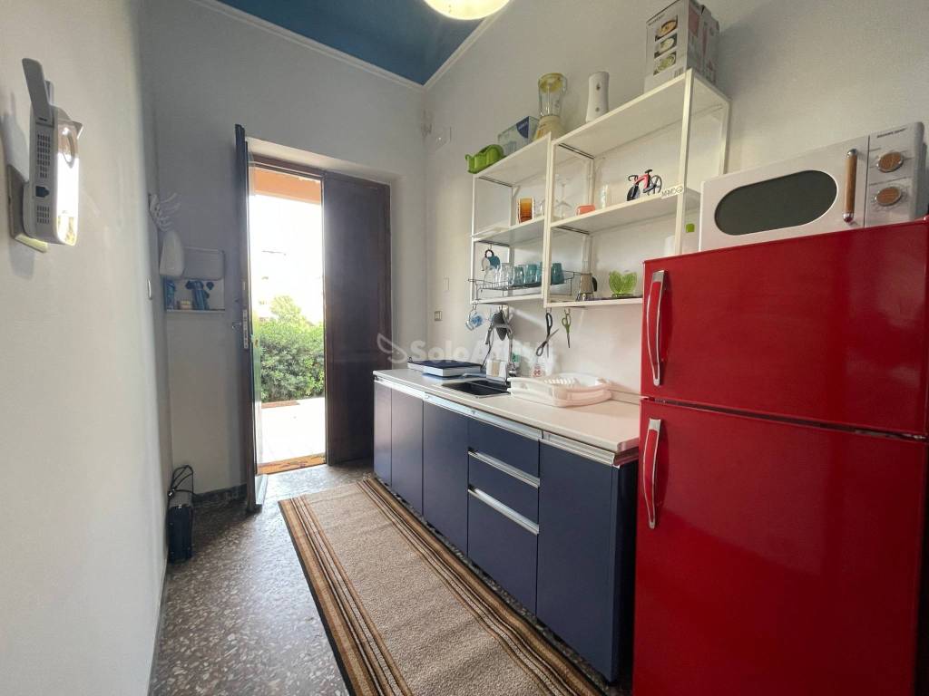appartamento in affitto ad Anzio in zona Stazione
