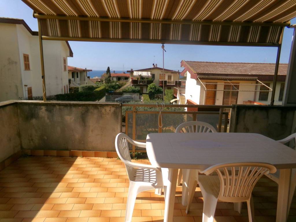 casa indipendente in affitto ad Anzio in zona Villa Claudia