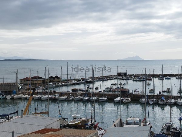 appartamento in affitto ad Anzio in zona Mare
