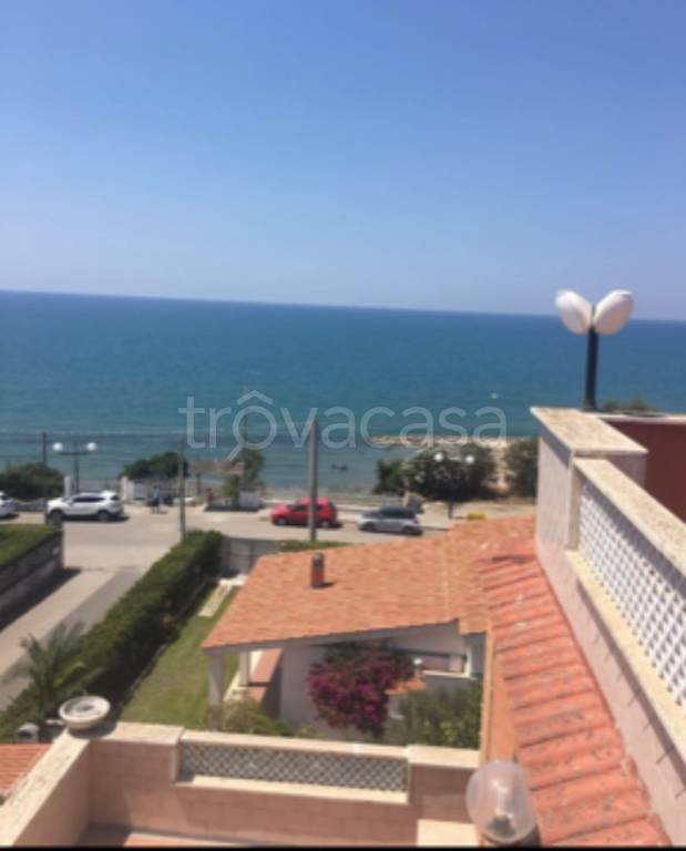 appartamento in affitto ad Anzio in zona Mare