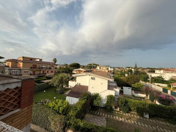 appartamento in affitto ad Anzio in zona Mare