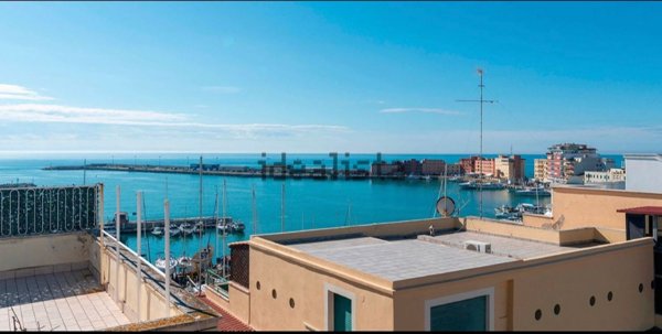 appartamento in affitto ad Anzio in zona Mare