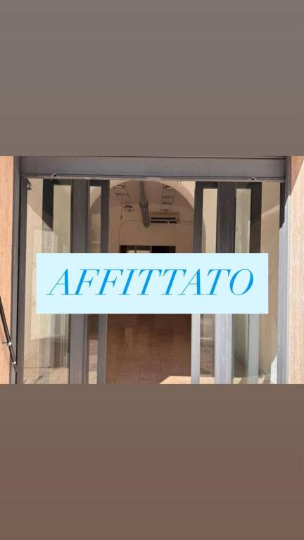 negozio in affitto ad Anzio