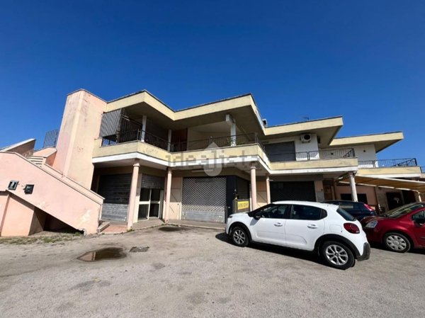 locale commerciale in affitto ad Anzio