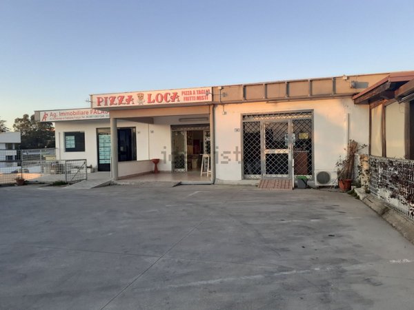 casa indipendente in affitto ad Anzio in zona Villa Claudia