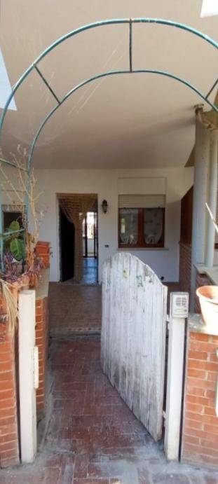 casa indipendente in affitto ad Anzio in zona Mare