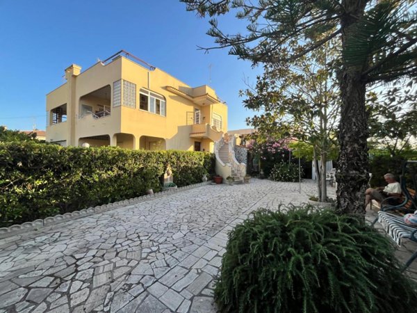 appartamento in affitto ad Anzio in zona Lido delle Sirene