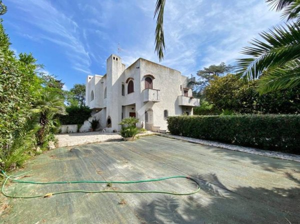 casa indipendente in affitto ad Anzio in zona Villa Claudia