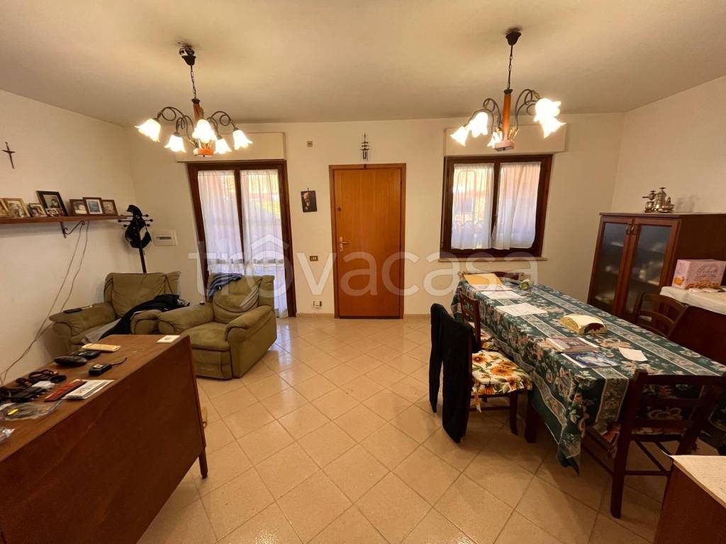 casa indipendente in affitto ad Anzio in zona Mare