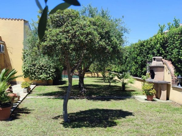 casa indipendente in affitto ad Anzio in zona Anzio Colonia