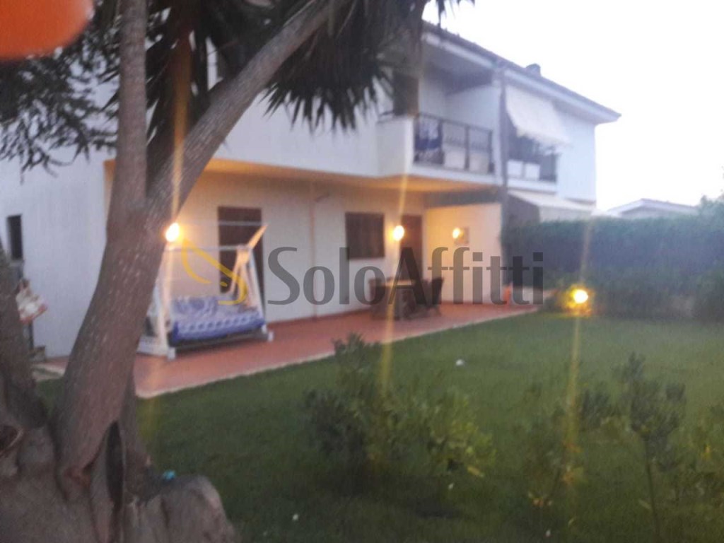casa indipendente in affitto ad Anzio in zona Stazione