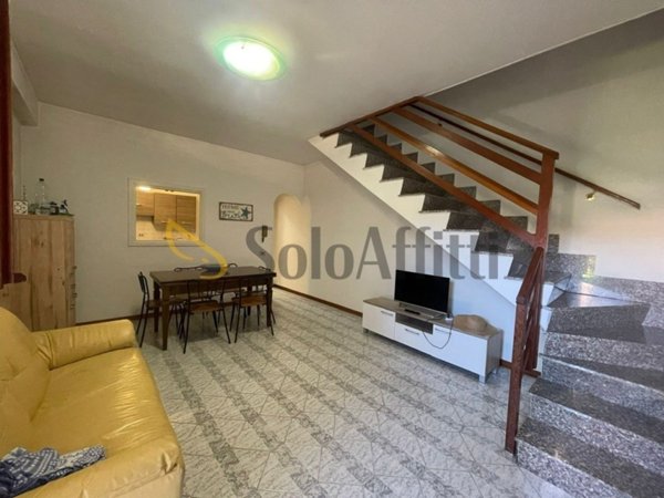 casa indipendente in affitto ad Anzio in zona Villa Claudia