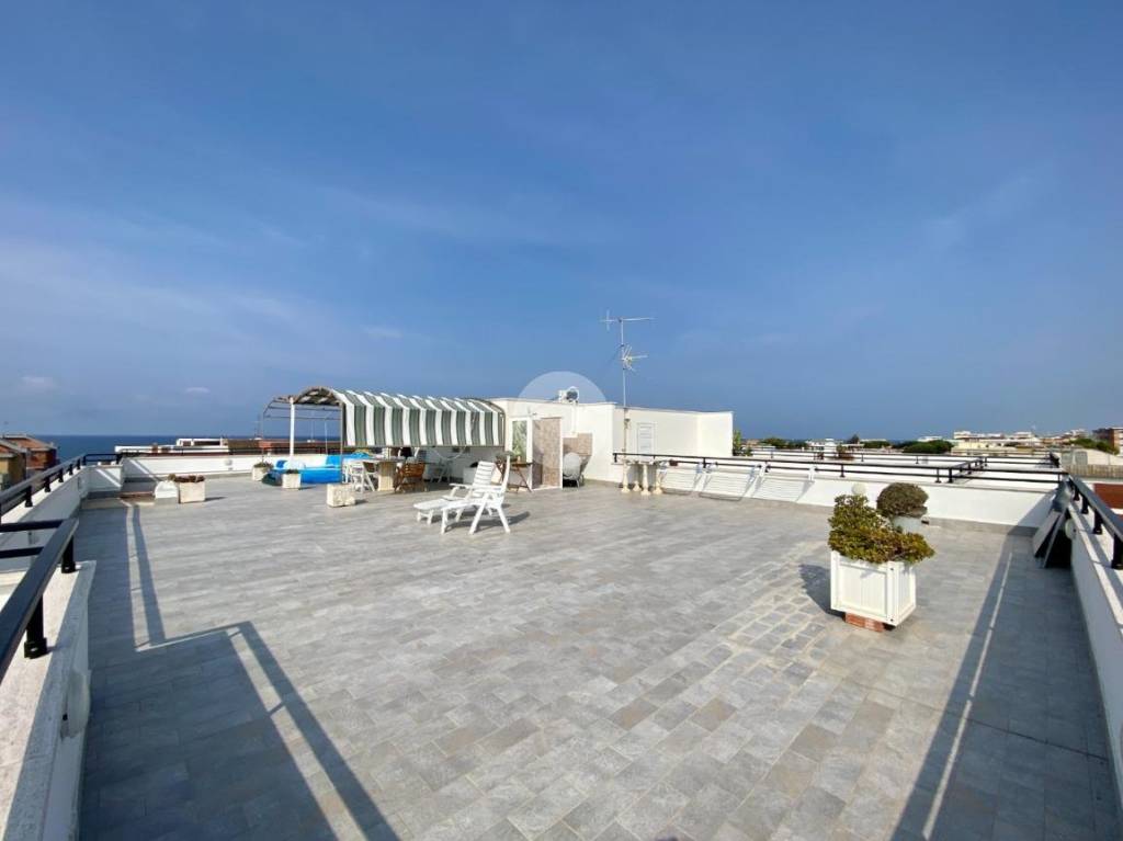 appartamento in affitto ad Anzio in zona Anzio Colonia
