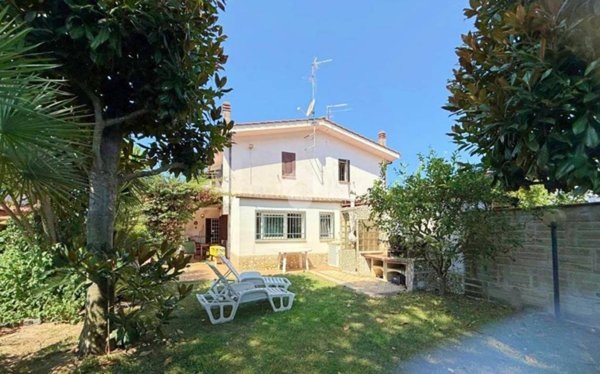 appartamento in affitto ad Anzio in zona Marechiaro