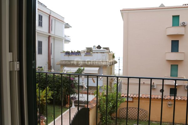 appartamento in affitto ad Anzio in zona Mare