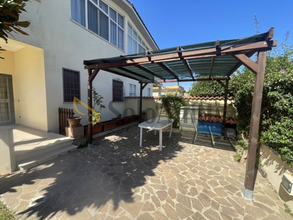 casa indipendente in affitto ad Anzio