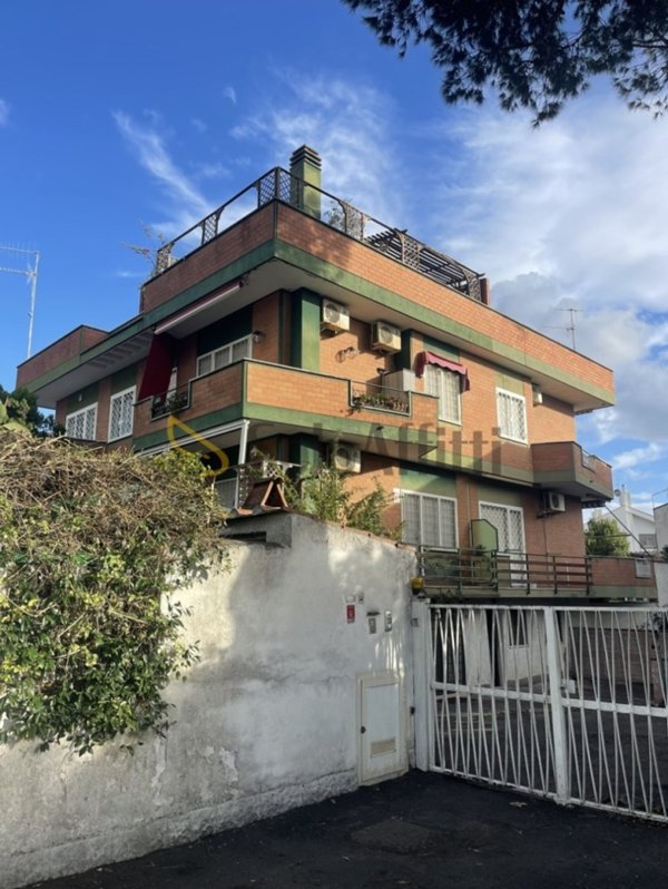 casa indipendente in affitto ad Anzio in zona Mare