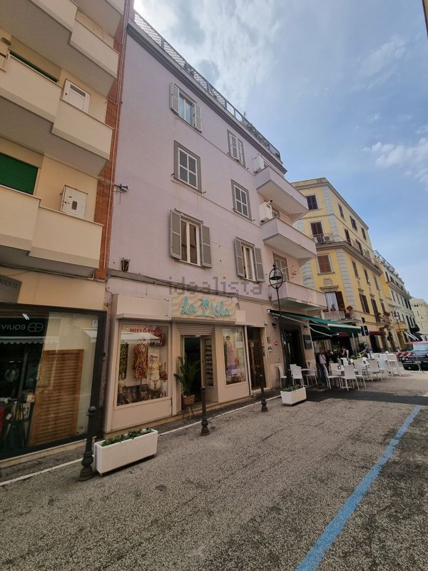 appartamento in affitto ad Anzio in zona Mare