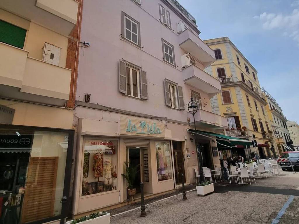appartamento in affitto ad Anzio in zona Mare