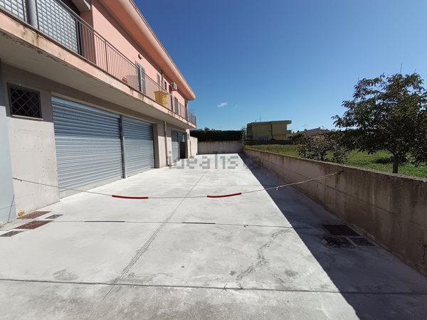 casa indipendente in affitto ad Anzio in zona Villa Claudia