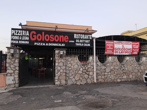 negozio in affitto ad Anzio