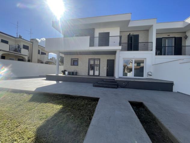 casa indipendente in affitto ad Anzio in zona Villa Claudia