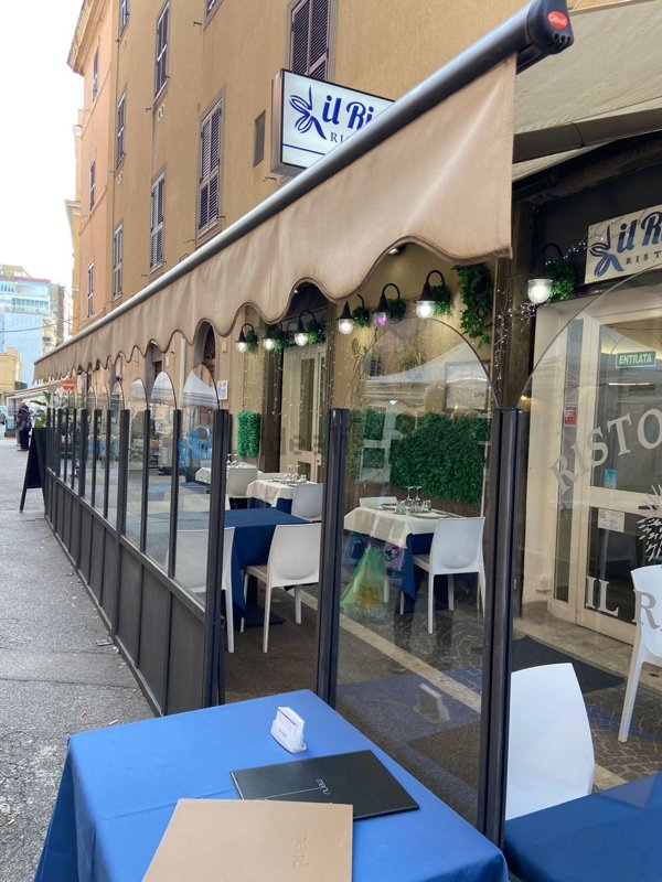 locale commerciale in affitto ad Anzio