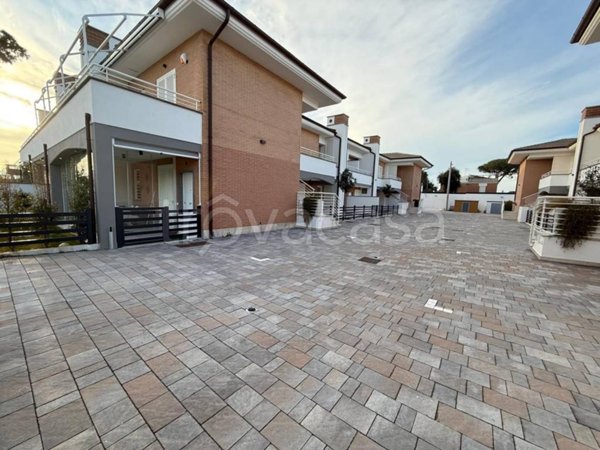 appartamento in affitto ad Anzio in zona Mare