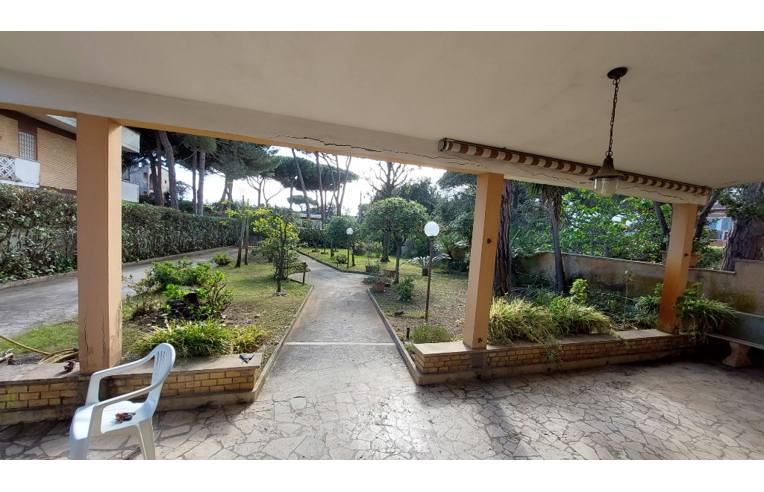 casa indipendente in affitto ad Anzio in zona Mare