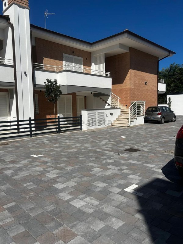 appartamento in affitto ad Anzio in zona Mare