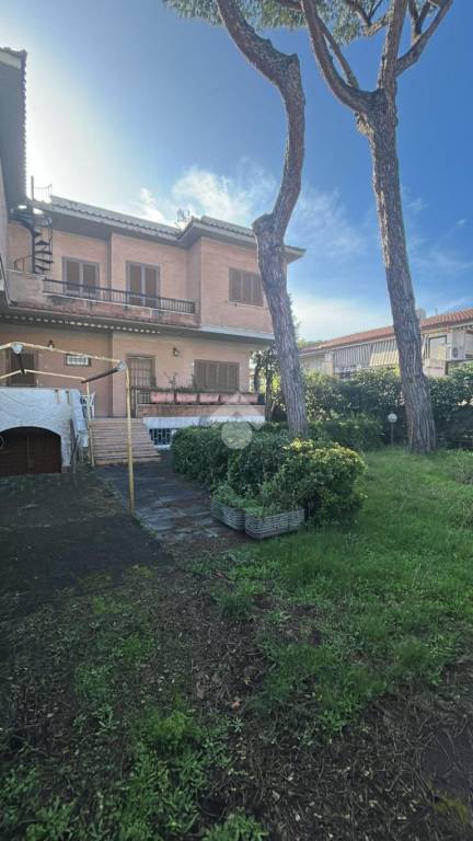casa indipendente in affitto ad Anzio in zona Mare